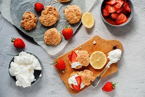 Easy Bisquick Strawberry Shortcake