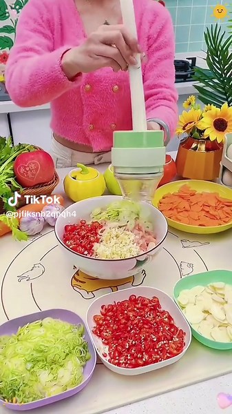 Slice, dice, shred in seconds! Our electric veggie cutter takes the hassle out of meal prep. Effortless operation meets precision cuts—your kitchen game-changer is here! 🔥​ #KitchenHack #TimeSaver #ChefLife #QuickPrep #EasyCooking #KitchenEssential #FoodieFind#tiktokshop#fyp