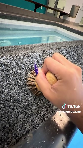 Pool Brushing ASMR: Relaxing Pool Brush Sounds