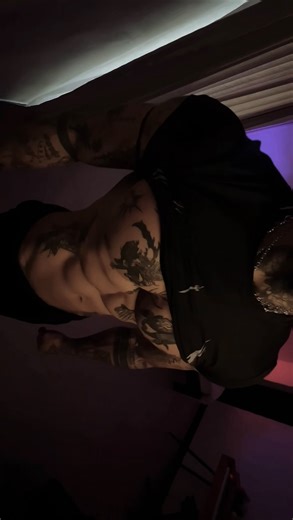 Adam Chng 庄 on Instagram: "Name the Tekken character. @intrepid.athletic compression and sweatpants code: GAKU 🗡️ 。 。 #anime #fitness #animememes #cosplay #animelife"