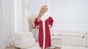 Robes for Women, PUTUO Womens Zipper Robe, Fuzzy Warm Soft Fluffy Zipper Housecoat, Zip Up Front Plus Size Bathrobe with Pockets, Winter Warm Sleepwear Gift for Women