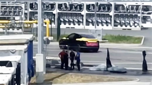 Tesla Model Y, il video spia del nuovo modello: ha le quattro ruote sterzanti?