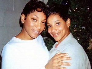 Obama Frees Sharanda Jones and 94 Other Prisoners Serving Draconian Sentences