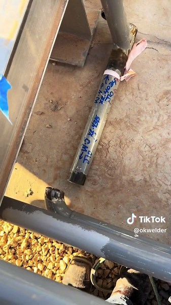 Today was definietly one of THOSE days🫠but mama aint raise no cry baby welder😌 #weld #welding #combowelder #rigwelder #westtexasrigwelders #weldingtiktok #pipewelder #weldingrig #trucktok🔥 #bluecollar #pipeline #weldinglife #weldtok