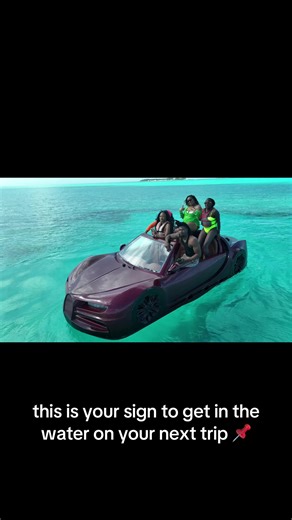 @tradesmally said if this posts gets 1000 comments, he’ll let me drive the boat 💨