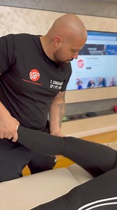 393K views · 2.9K reactions | Z Angli pani przyleciała do Bukaresztu . Zerwany PCL i więzadła collateralne kilka lat temu . Ból , brak stabilności w kolanie . Sami zobaczczie co się działo na zabiegu  | Toony | Facebook