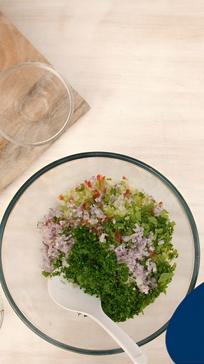 Unlock the simplicity of getting your daily serves of veg with Birds Eye Broccoli and Cauliflower Frozen Veggie Rice! Replace rice with this easy, low-carb option. | Birds Eye Australia & New Zealand