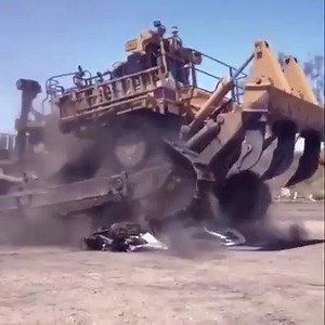 379K views · 2.6K reactions | Monster來 | Construction & Heavy Equipments | Facebook