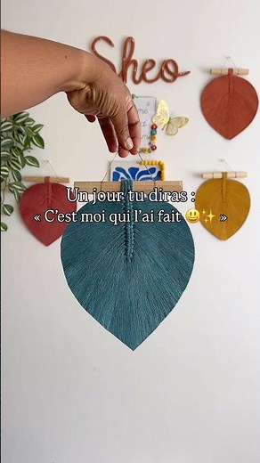 Tu débutes le macrame ? Je te partage ici dans ce kit un tuto pas à pas pour débuter le macramé.