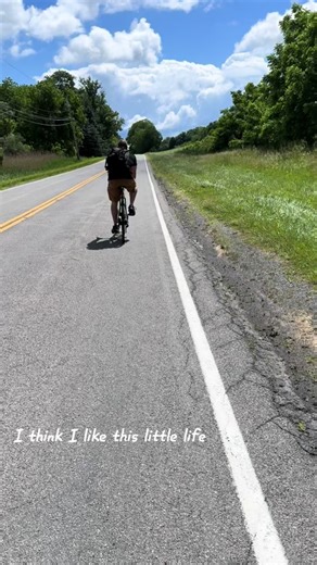 Livin our best life! #livingourbestlife #honeytime #sunnydays #bikelife #spencerportny