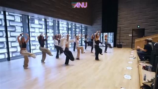 ANÔNIMA NOW UNITED 🇧🇷🇵🇹 on Instagram: "TOUR! Confiram o vídeo legendado, sobre o anúncio do Luke (The Future X), ele se juntou ao Now United e vai se apresentar com os membros na “Now Or Never World Tour”.✨ O que acharam dessa escolha?👀 #nowunited"