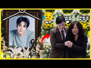 😢Moon Sua cries uncontrollably while saying goodbye to her brother Moonbin at the funeral