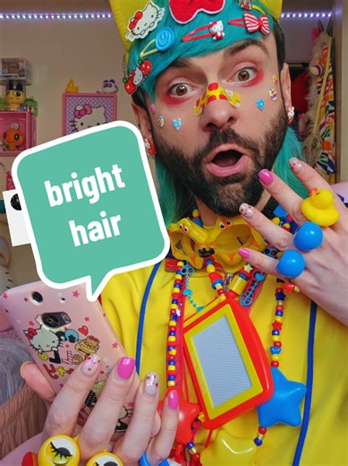 How to Maintain Bright Vivid Hair Color