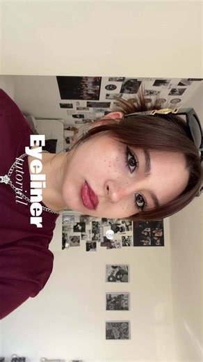 Simple Eyeliner Tutorial for Perfect Wings