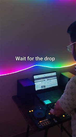 Weird Loop → Melodic Techno Drop 🔥 | DJ Freakky Nick