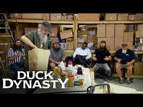 Si Goes Full SAVAGE in a Grocery Bagging Contest | Duck Dynasty
