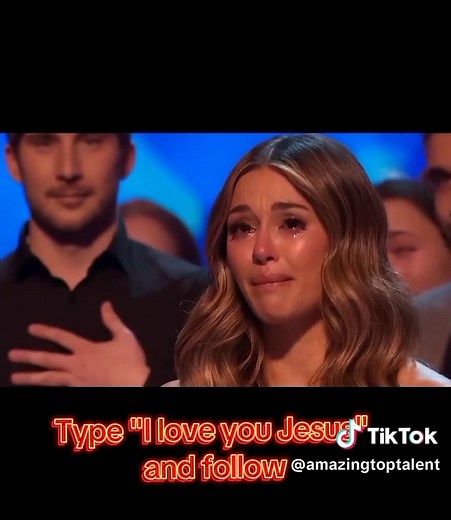No One Could Stop Crying: Jesus is back on AGT! He sings the most beautiful song: #americangottalent #agt #jesuschrist #aivideo #britiansgottalent #viral #amazingtalent #fyp #ai #bgt #talent #simoncowell