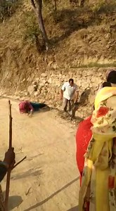 Pajeet Beaten by Mob of Angry Women