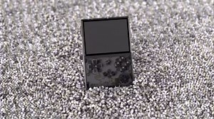 RG35XX 2024 New Updated Portable Game Console with 3.5 Inch IPS Screen Built-in 5470+ Games Linux System, Handheld Video Games Support Gamepad and HDMI TV Output, Retro Game Gift (Transparent Purple)