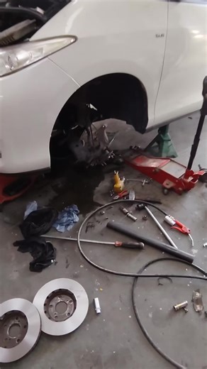 Full Mechanical & Electrical Vehicle Services in UAE