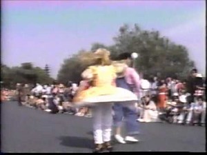 TDL Tokyo Disneyland Parade of Dreams Come True 1987 July 4