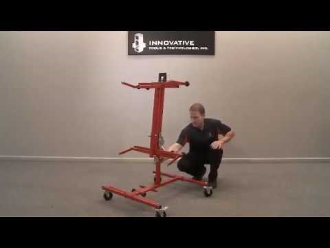 Innovative UltraRack™ paint stand