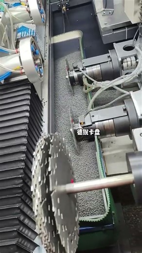 Pneumatic chuck internal expansion collet expansion saw blade grinding and polishing processing