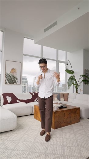 Brandon Balfour on Instagram: "Spring layers, dialed in. Styled this semi-casual fit with @trueclassic — here’s how I’d wear it out. #trueclassicpartner"