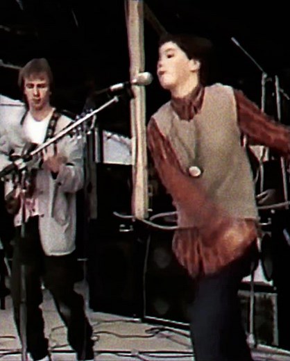 16 year old Björk performing in Iceland, 1982