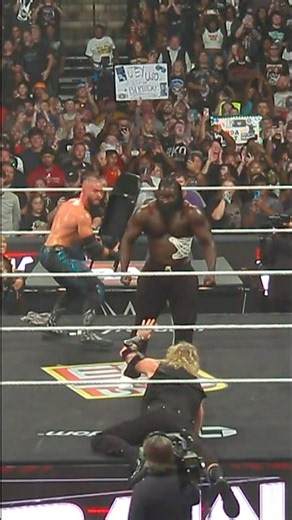 We fear the chairshot only made Oba Femi stronger... 😳