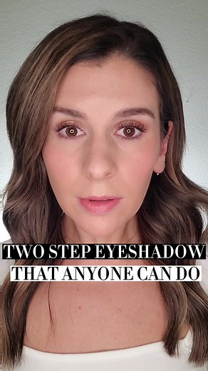 Eyeshadow That Anyone Can Do! #easyeyeshadow #easyeyemakeup #eyeshadowlooks #simpleeyemakeup #naturalmakeuplook #makeupforbeginners #beginnermakeup #beginnerfriendlymakeup @roseandbenbeauty @thebkbeauty