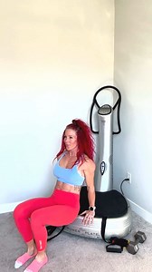 82K views · 228 reactions | As the largest muscle in your arms, the tricep can play a significant role in seeing growth in your arms. That's why @laurawilsonfit is showing you her favorite tricep exercises using Power Plate to get your arms burning and your muscles growing. #powerplate | Power Plate USA | Facebook