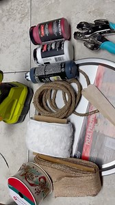 5.4K views · 262 reactions | Lets make a super cute santa sign out of a pizza pan! Thanks so much for following and sprinkling all the crazy pants diy fun! | Blessings Craft Therapy | Facebook