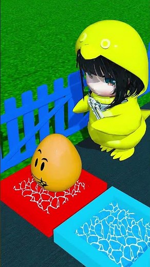 Gugu Gaga Penguin Throws Eggs Into Color Water! 🥚🌈