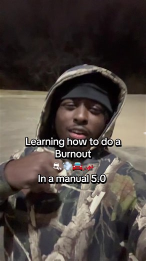 Part 1 Learning how to do a burnout in a manual mustang GT #bannedjt #mustanggt #fyp #dallastx #americanmuscle