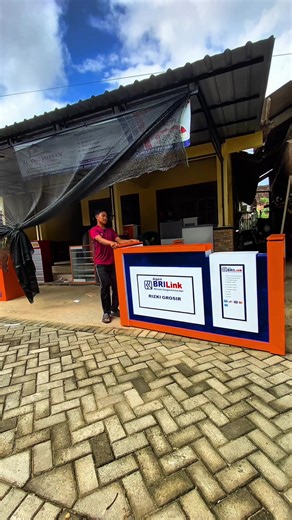 Meja agen ukuran jumbo dengan roda #mejaagenbrilink #agenbrilink #mejabrilink #mejakasir #agenbrilink