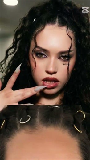 My LaTiNa MaMi DaNcInG mAcHiNe DANIELA AVANZINI #eyekon #kpop #helpmemakethismakesense