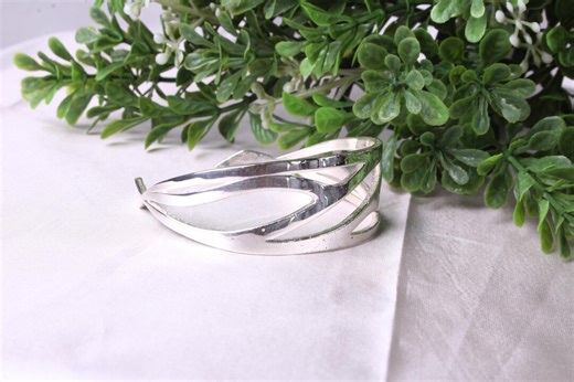 Solid Sterling Silver Cuff Bracelet – Minimalist Wind-inspired Artisan Jewelry - Etsy