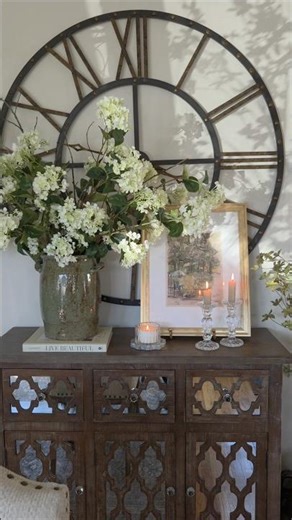 Spring console table styling 🌱 #homeinspo #homedecor #springdecor #cozyhome #interiordecor #cottage