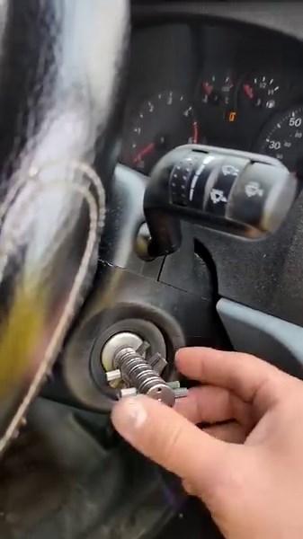 Ford Switch Ignition On #dorykey #lishi #FO #locksmith #lock #f21 | Dorykey TheLocksmith