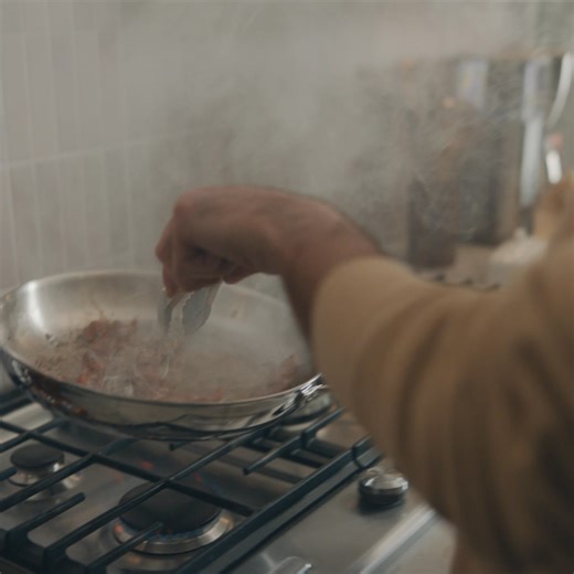 Revamp your kitchen with Vissani's innovative and stylish range hoods and microwaves. | The Home Depot