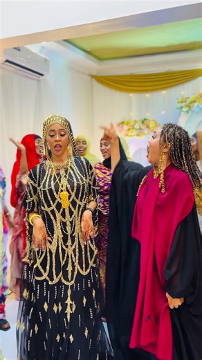 Stunning Wedding Makeup Inspiration from Ayaaney