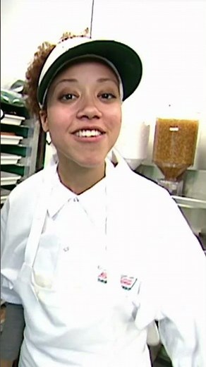 Bianca's donut shop job 🍩 | Cyberchase For Real | #shorts