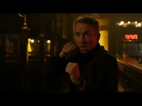 Alfred Bar Fight - Harvey Saves Alfred From Getting Throat Cut (Gotham TV Series)