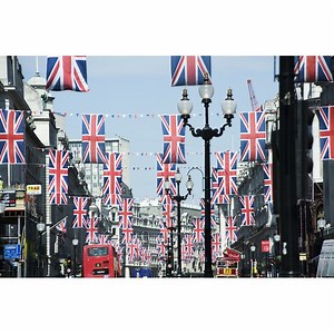 What Are the Duties of a Duchess? | Synonym