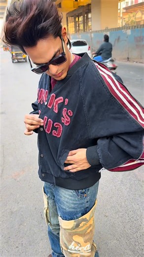 reload casual on Instagram: "Imported sleeve Zipper Jacket ✨😎 Audio used from Instagram music library Singer: Khasa Aala Chahar” 🚧 Disclaimer: 🎥 This video was filmed on the roadside within a secured area with proper safety barricades in place. 🦺 All necessary safety precautions were followed during the shoot. 🚦 This content does not intend to promote or encourage the violation of any traffic or safety rules. #reloadcasual #reels #keepgoing"