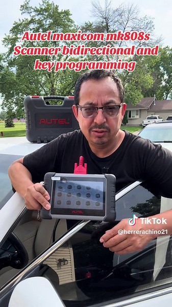 Autel Maxicom MK808S: Bidirectional Scanner & Key Programming