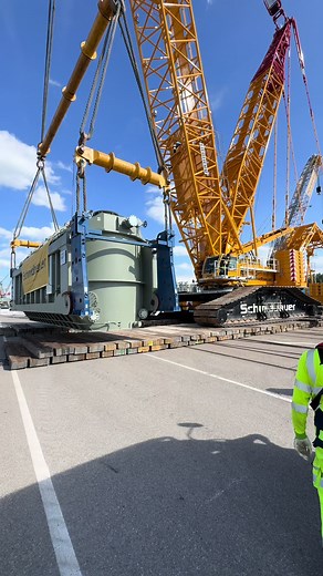 LR1800 Crane Places Load on Barge | Heavy Lift Action
