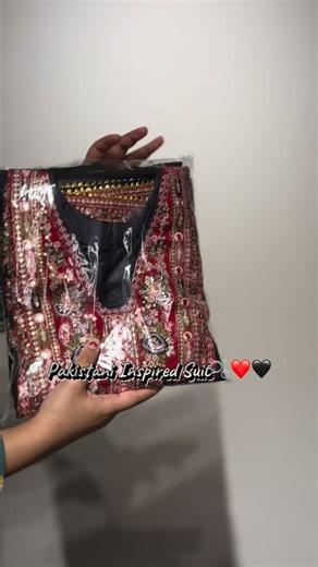 A best fit to gift your girls 😍❤️ #blackdress | Sleek Flame