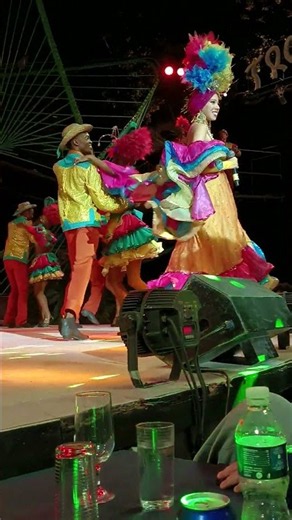Tropicana Show Carnival Dancers